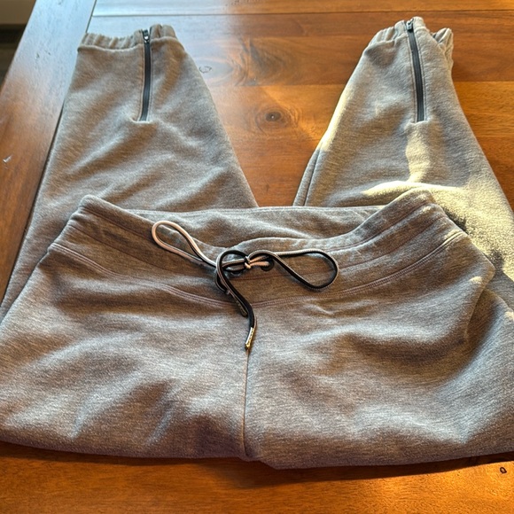 Athleta Pants - Athleta Jogger